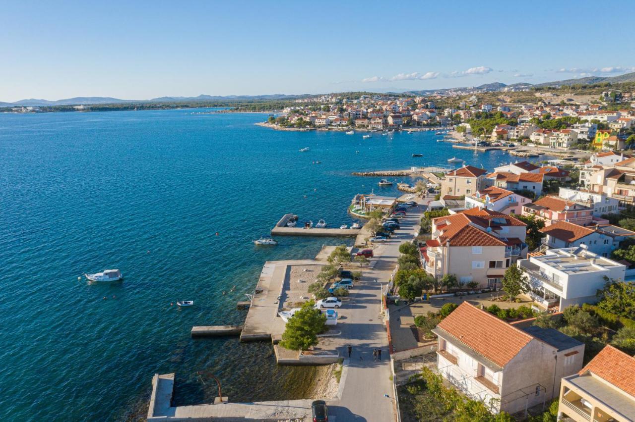 Apartments By The Sea Brodarica, Sibenik - 4194 Esterno foto