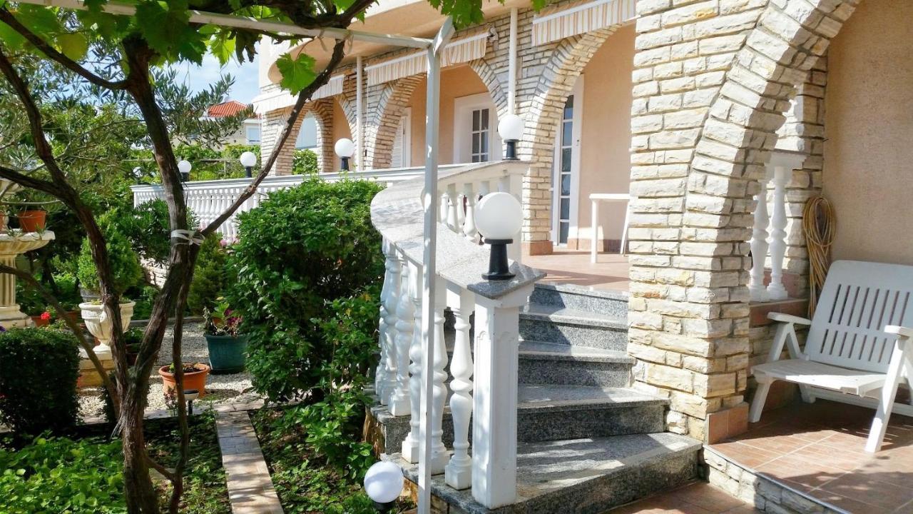 Apartments By The Sea Brodarica, Sibenik - 4194 Esterno foto