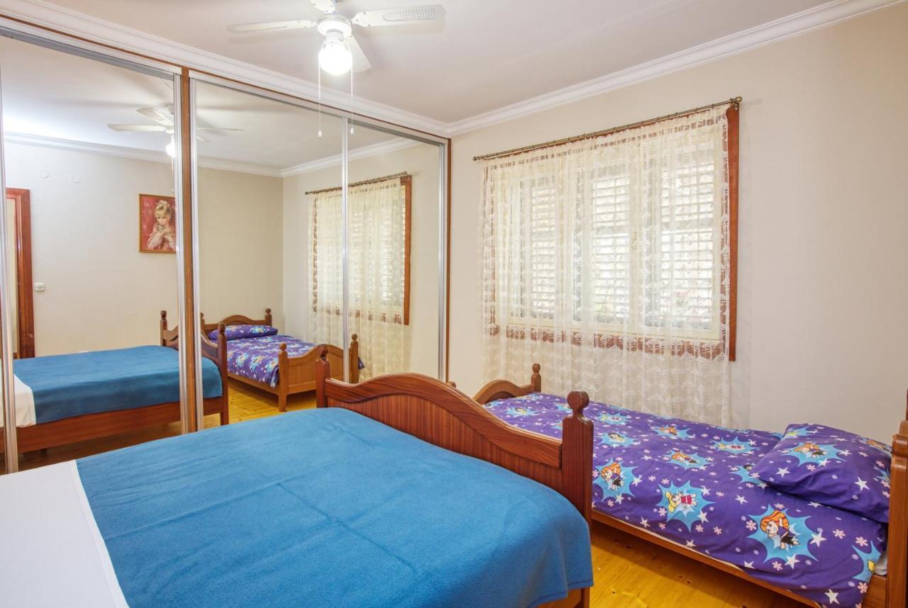 Apartments By The Sea Brodarica, Sibenik - 4194 Esterno foto