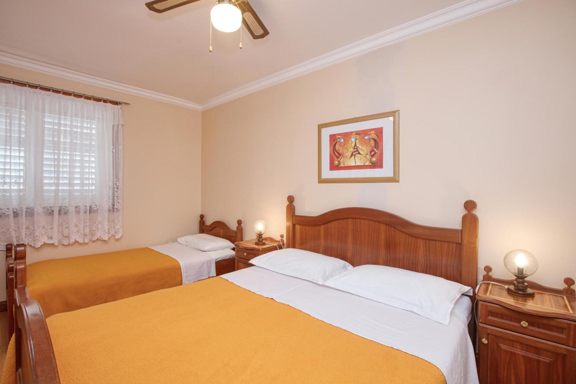 Apartments By The Sea Brodarica, Sibenik - 4194 Esterno foto